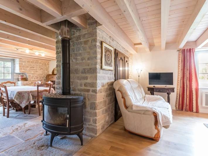Casa rural en el Valle, jardín privado, capacidad para 6 pers. in Saint-Sulpice (Haute-Saône), Alto Saona