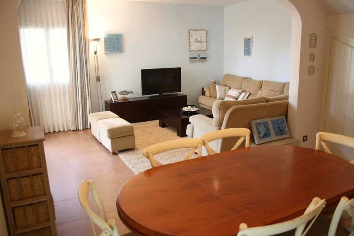 Ferienhaus für 8 Personen, mit Balkon und Terrasse sowie Garten und Pool in Miami Playa - 4