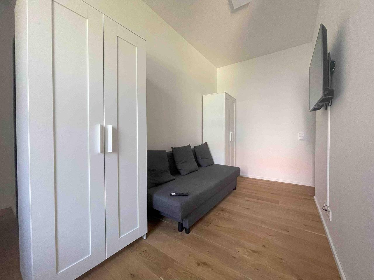 Ganze Ferienwohnung, Am1O14 Modern eingerichtete Monteurwohnung in Amberg, Ostbayern