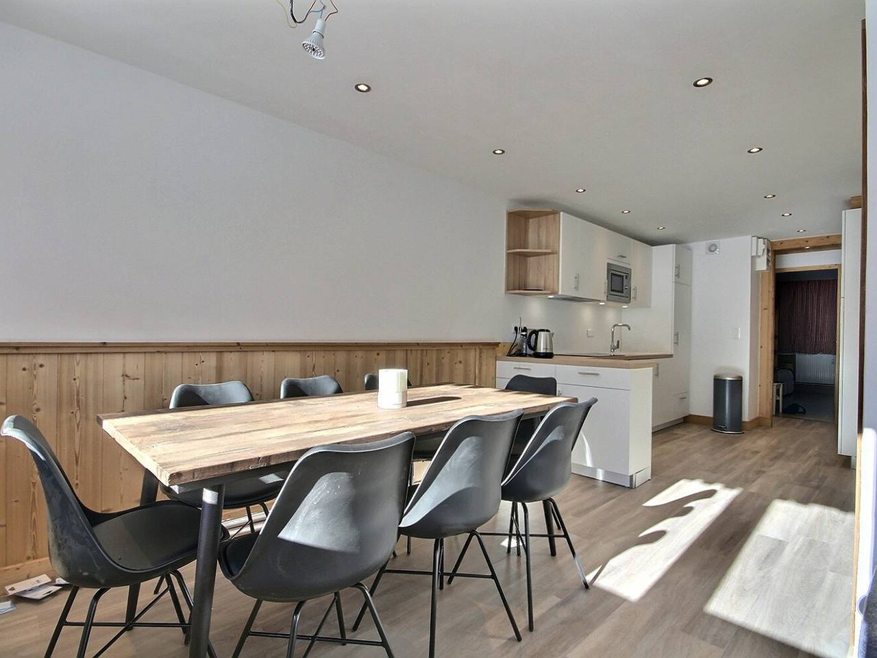 Appartement entier, Appartement rénové 8 pers, balcon sud, pied des pistes in Plagne Centre, La Plagne-Tarentaise