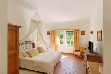 Villa for 14 People in Boliqueime, Algarve, Photo 4
