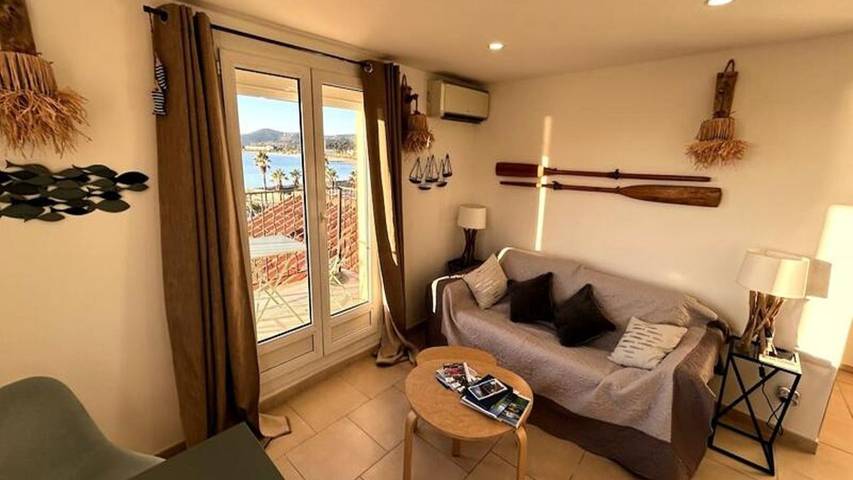 Gîte pour 5 personnes, avec balcon dans Port Du Lavandou - 3