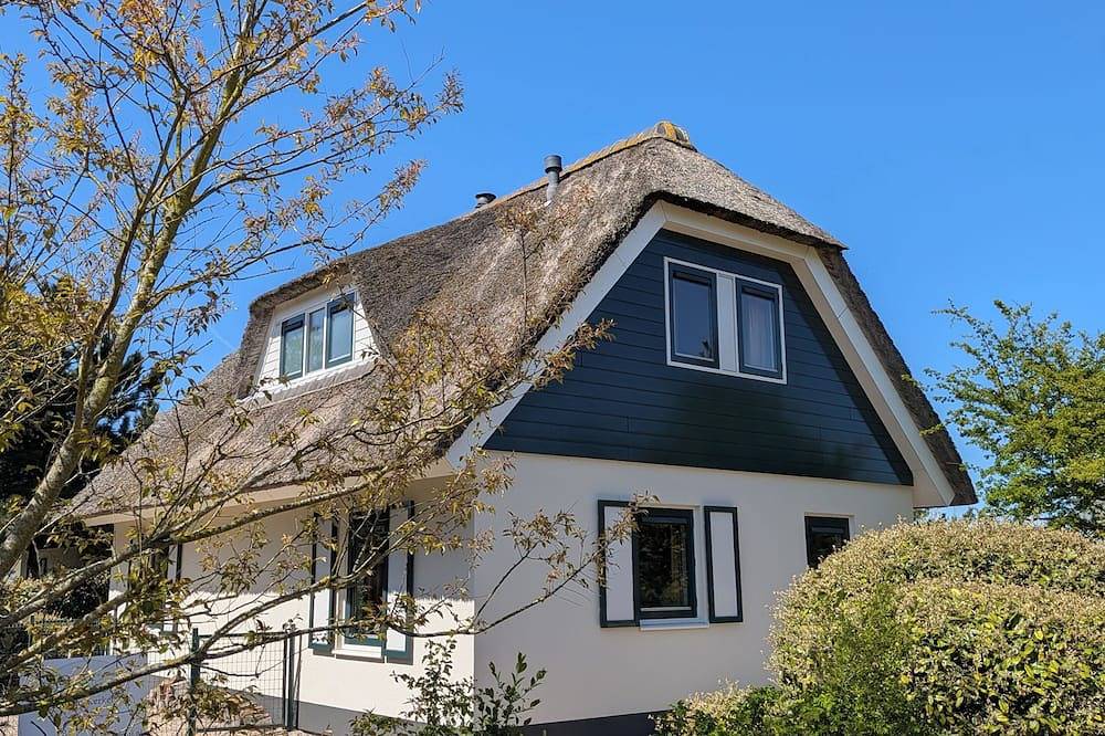 Villa Asurrie,  ein neues Sofa und Sessel, sehr schöner Garten, Endrein.Inkl. in Julianadorp aan Zee, Julianadorp