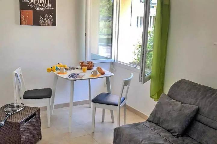 Bungalow pour 2 personnes, avec Piscine en Corse