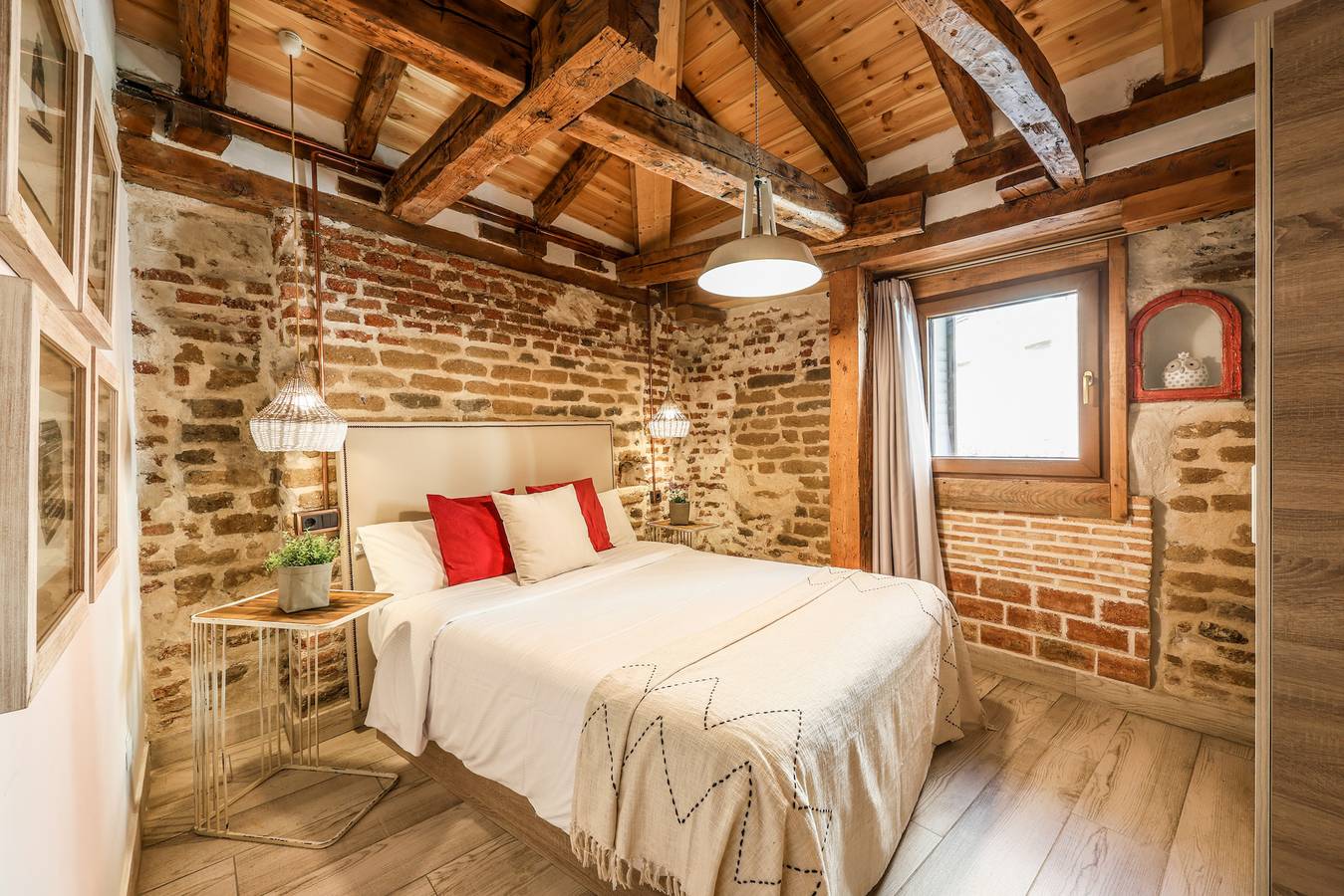 Apartahotel para 4 Personas en Malasaña, Madrid