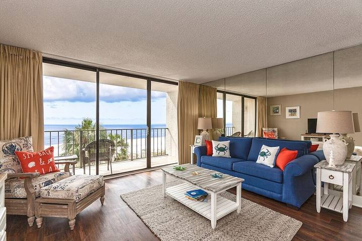 Vacation rental for 4 people, with pool and balcony as well as hot tub in Panama City Beach