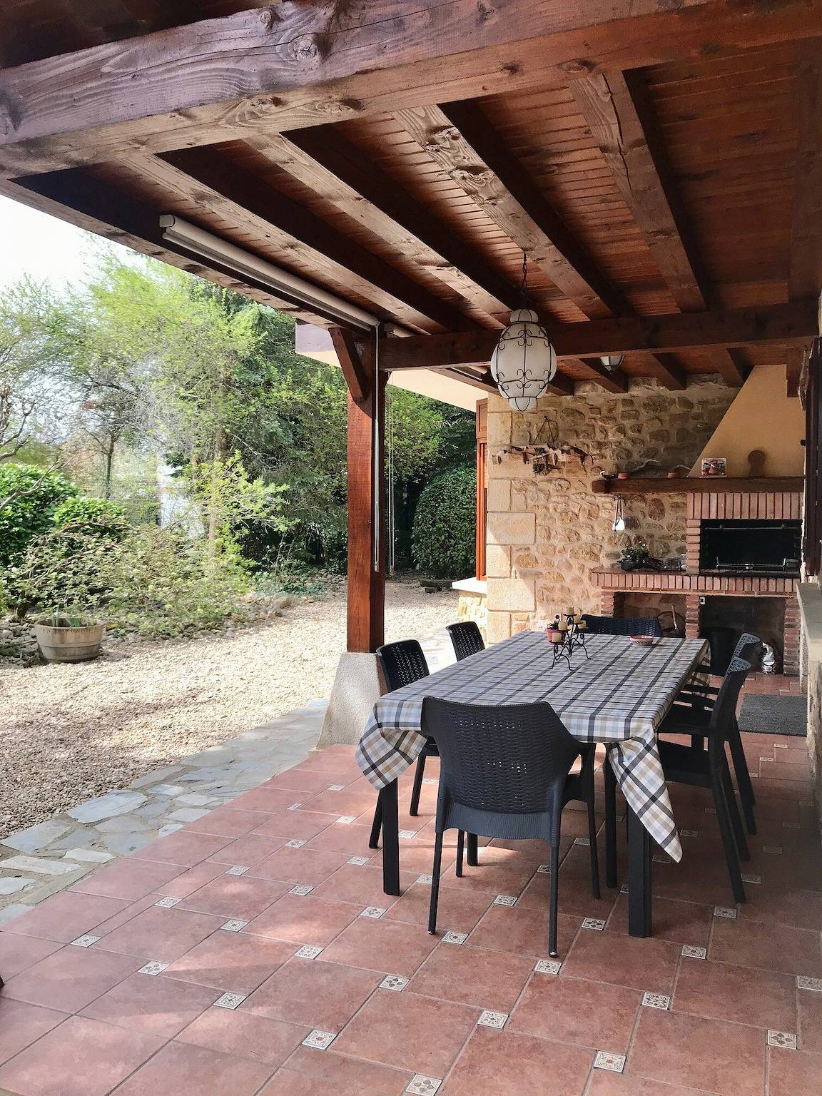 Casa vacanze in posizione ideale con giardino e barbecue in Murguía, Zuia