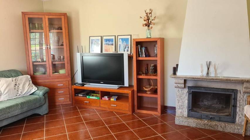 Location de vacances pour 12 personnes, avec piscine ainsi que vue et jardin dans Belmonte - 3