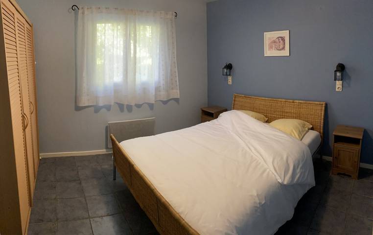 Location de vacances pour 4 personnes, avec bassin pour enfant et jardin à Allemagne-en-Provence - 2