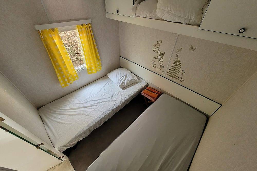 All-season mobile home (insulation/heating) in Beauzac, Macizo Central