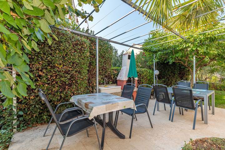 Ferienwohnung für 4 Personen, mit Balkon/Terrasse in Pjescana Uvala - 4