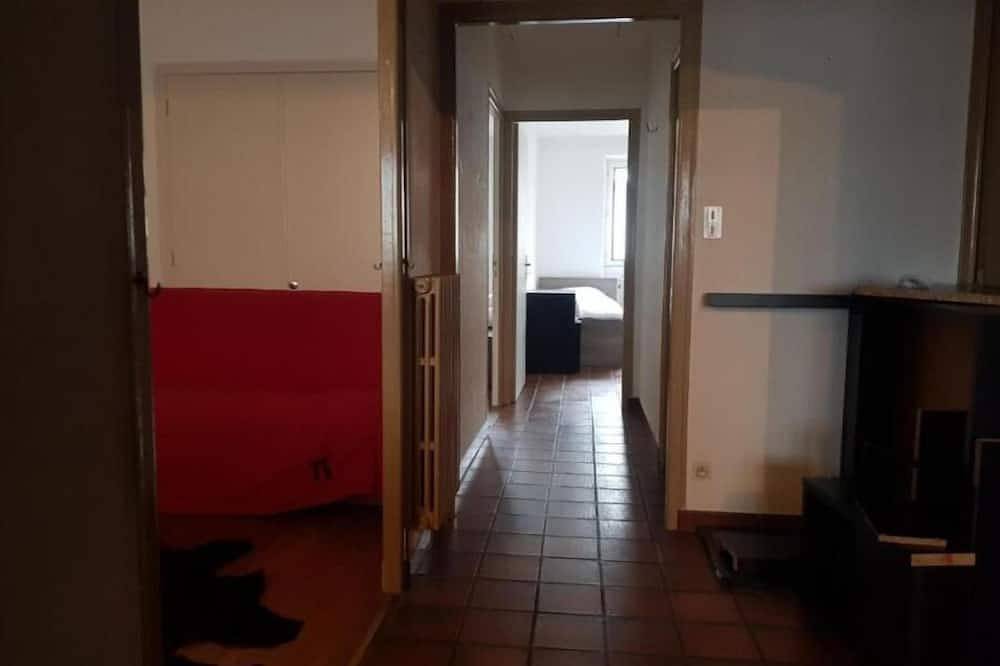 Hypercentre Meublé in Clairvaux-les-Lacs, Jura