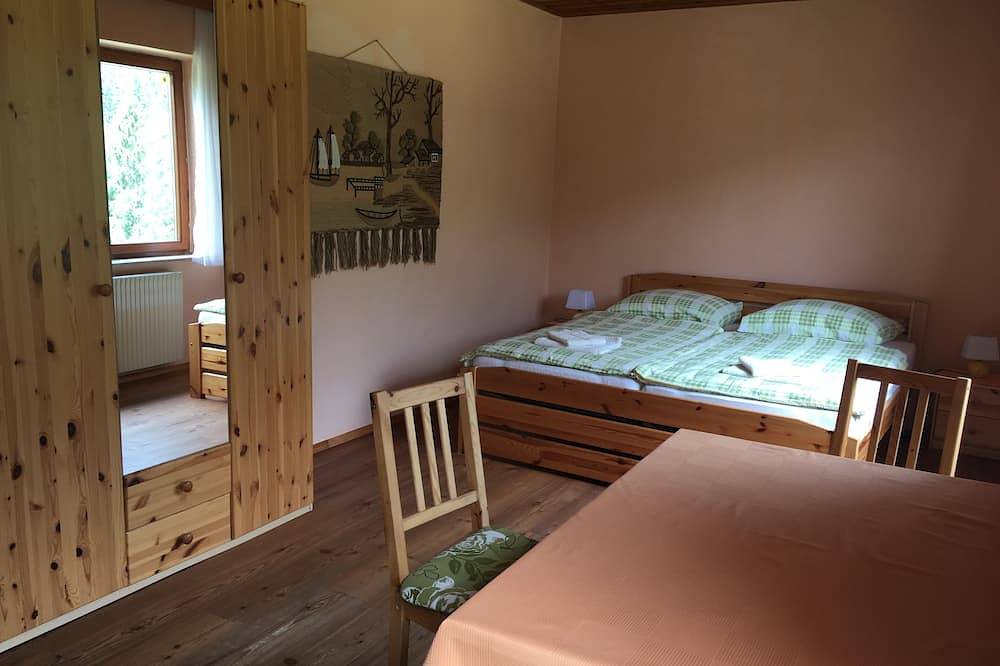 Modernes Ferienhaus mit Garten am Fuße des Zirbitzkogel, Haustiere willkommen in Obdach, Lavanttaler Alpen
