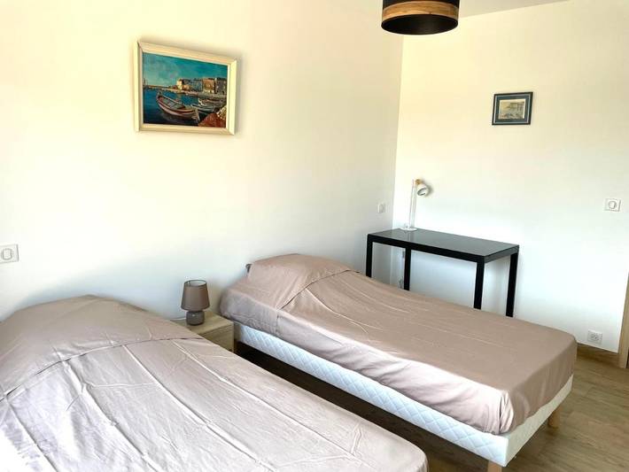 Location de vacances pour 6 personnes, avec vue ainsi que terrasse et piscine, animaux acceptés à Venzolasca - 4