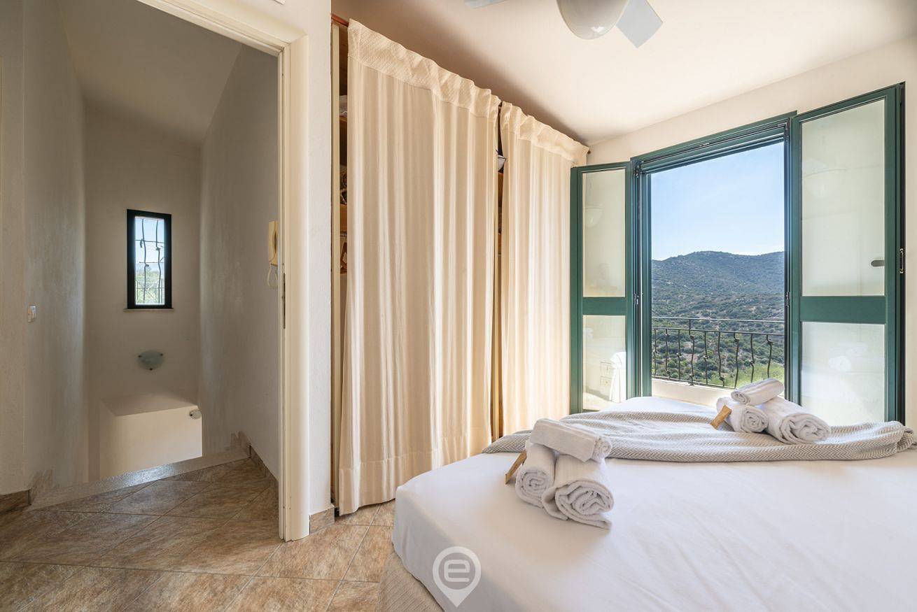 Villa für 4 Personen mit Garten in Geremeas, Torre delle Stelle