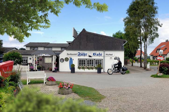 Ferienhaus für 2 Personen, mit Ausblick und Garten, mit Haustier in Niesgrau
