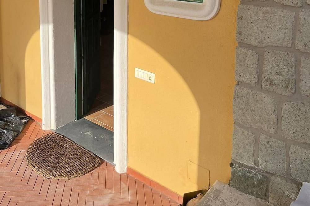 Ganze Wohnung, Wonderful Villa with sea view in Forio d'Ischia surrounded by Nature in Forio, Ischia