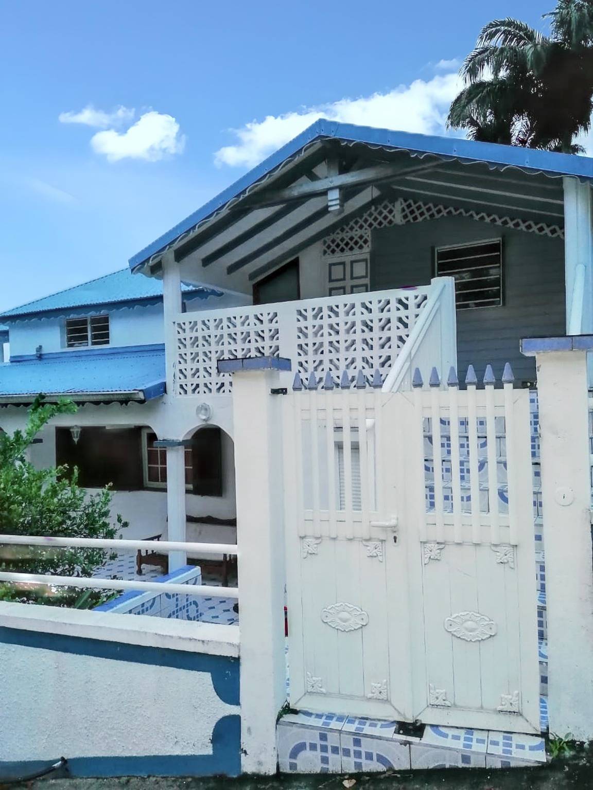 Entire apartment, Spacious Apartment in Deshaies with Sea View in Deshaies, Guadeloupe (Caribbean)