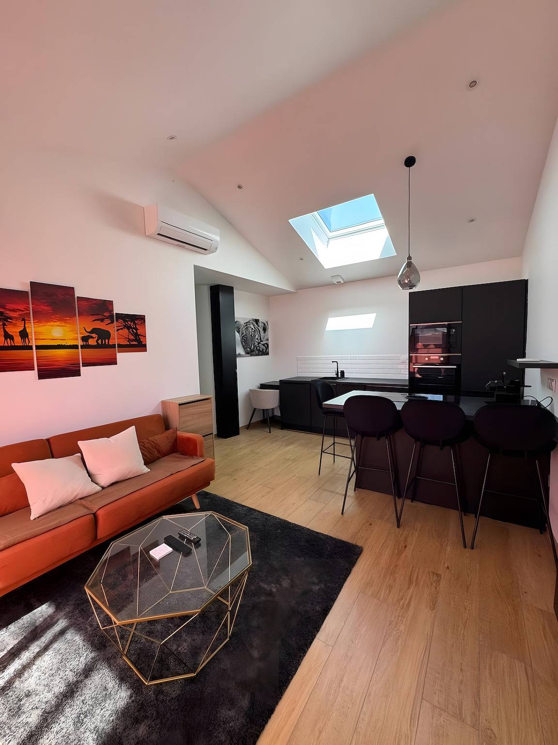 Villa 'Mon Cocon' con Jardín Privado, Wi-Fi y Aire Acondicionado in Villenave-d'Ornon, Región de Burdeos