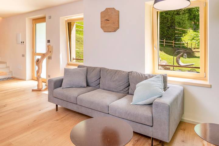 Chalet für 5 Personen, mit Terrasse und Garten sowie Seeblick am Gardasee - 2