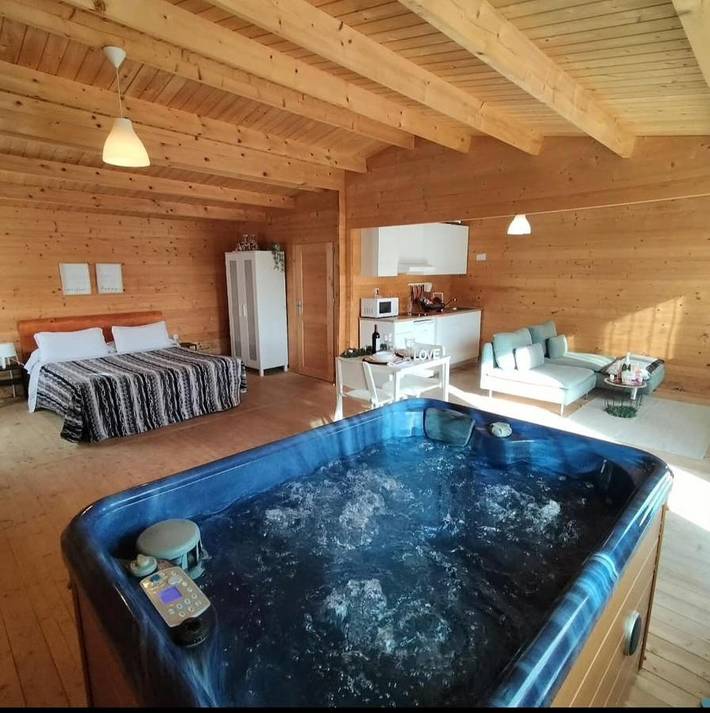 Maison de vacances pour 3 personnes, avec jardin ainsi que piscine et vue, animaux acceptés - 1