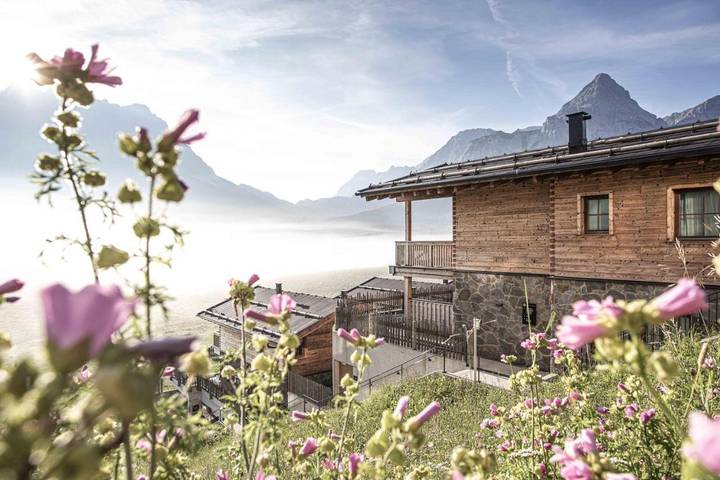 Apartmenthotel für 6 Personen, mit Pool und Garten sowie Sauna in Lermoos - 2