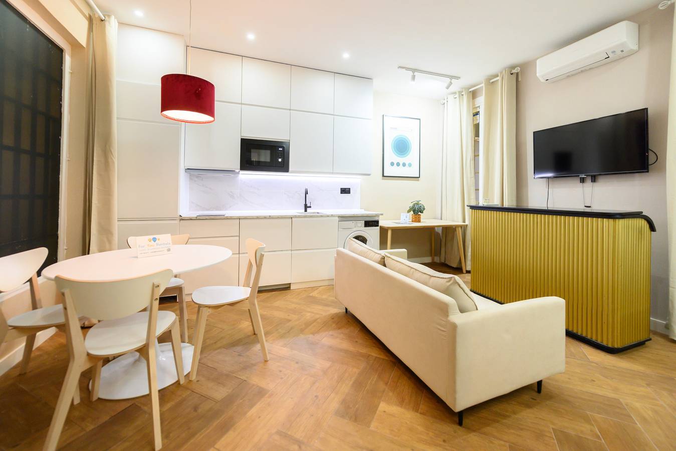 Studio entier, M (Nda11Bii)Acogedor estudio interior con todas la in Centro (Madrid), Madrid