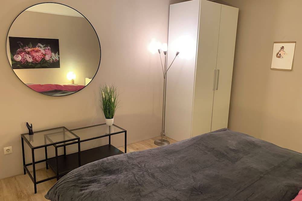Ganze Wohnung, Schöne 3 Zimmer Wohnung in Augsburg/Pfersee in Augsburg, Bayerisch Schwaben