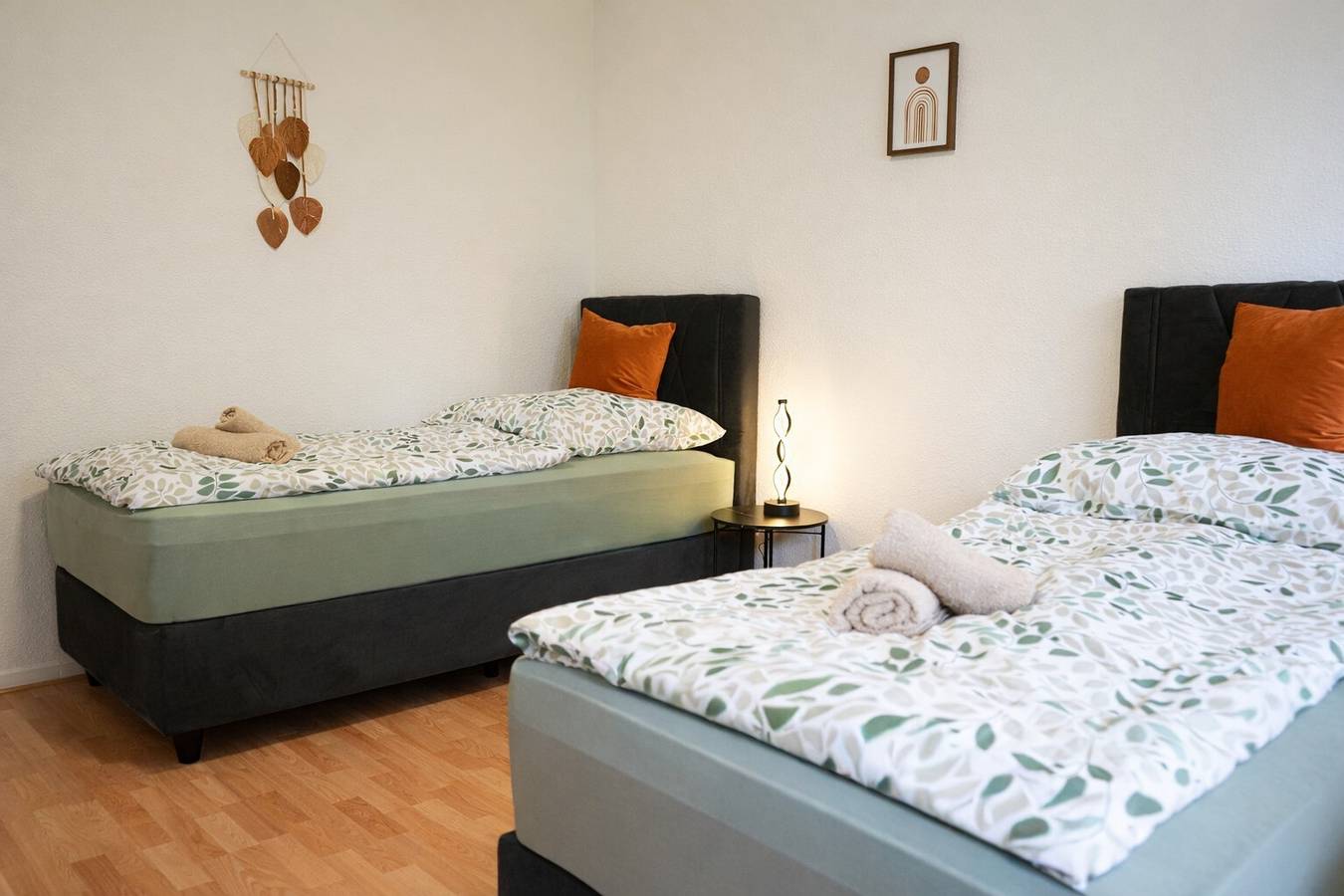 Apartamento entero, Westfield Centro, Moviepark, Rudolf Weber Arena, Karls Erlebnisdorf, parking, balcón, zona tranquila in Oberhausen, Región del Ruhr