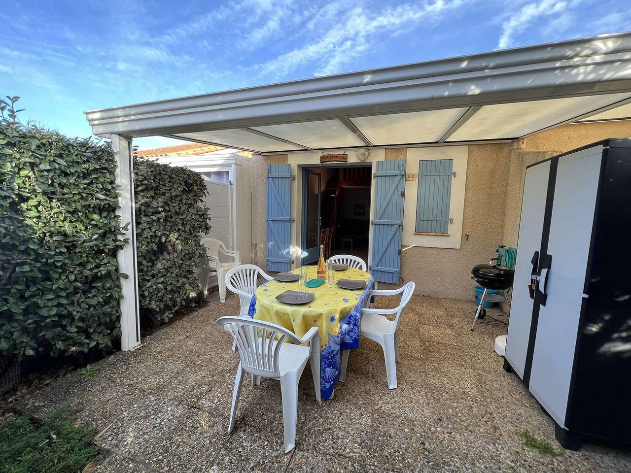 Entire apartment, Pavilion for 4 with pool and parking, Valras-Plage in Valras-Plage, Côte d'Améthyste