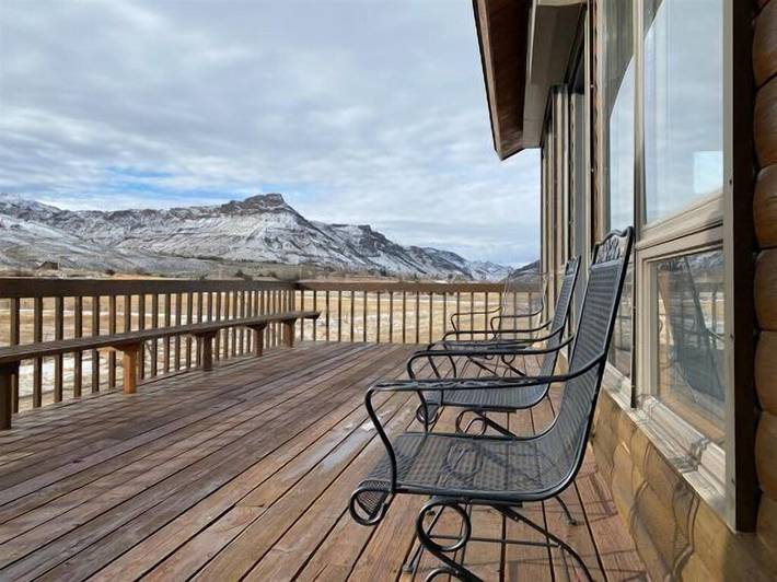 Location de vacances pour 10 personnes, avec jacuzzi et terrasse à Wapiti - 3