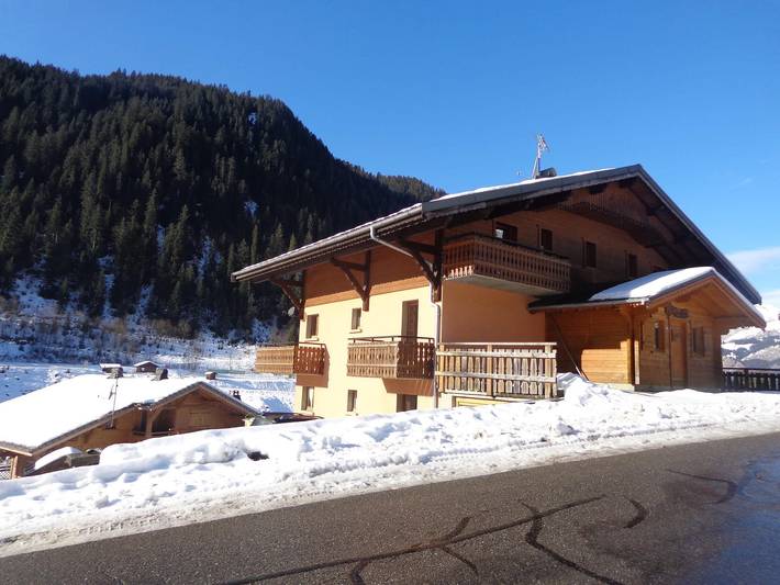 Hütte für 4 Personen, mit Terrasse in Les Portes du Soleil