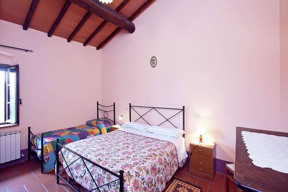 Ganze Wohnung, Authentisches Poolhaus in Pienza, Orciatal