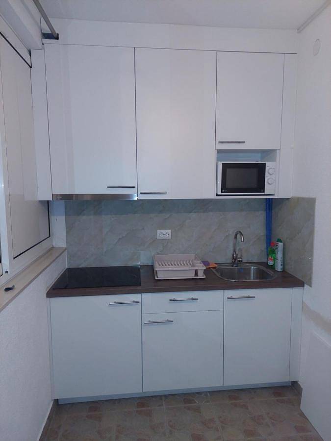 Gîte pour 2 personnes, avec vue et jardin dans Međugorje - 2