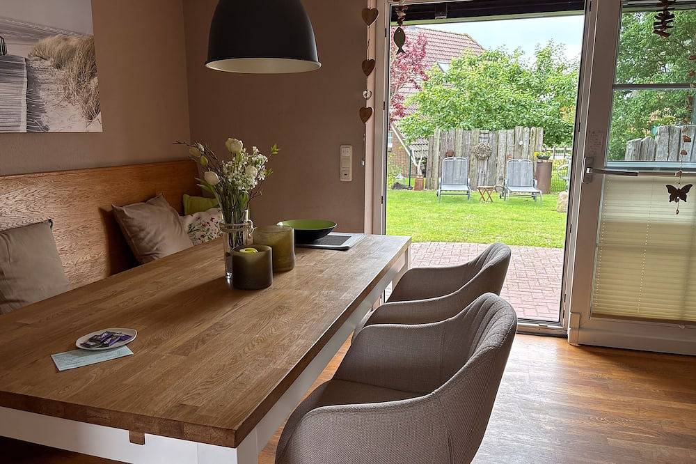 Ferienhaus für 6 Gäste mit 100m² in Friedrichskoog Spitze in Friedrichskoog-Spitze, Friedrichskoog