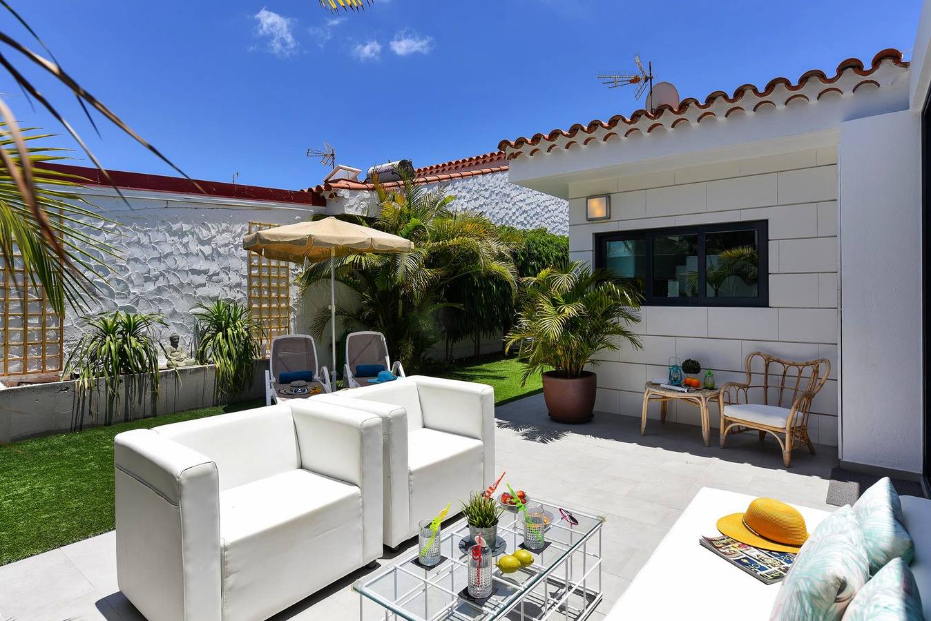 Cosy Bungalow for 6 in Playa del Ingles in Maspalomas, San Bartolomé de Tirajana