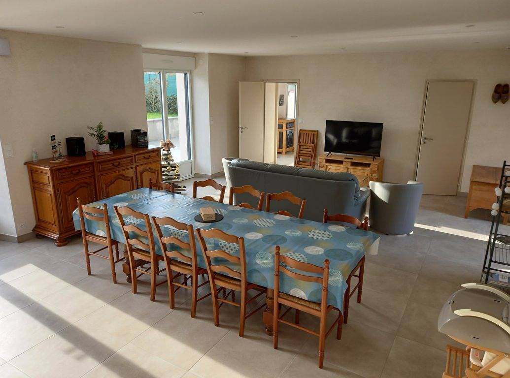 Gîte Le Trait d'Union, 12-14 personnes in Le Fief-Sauvin, Montrevault-sur-Èvre