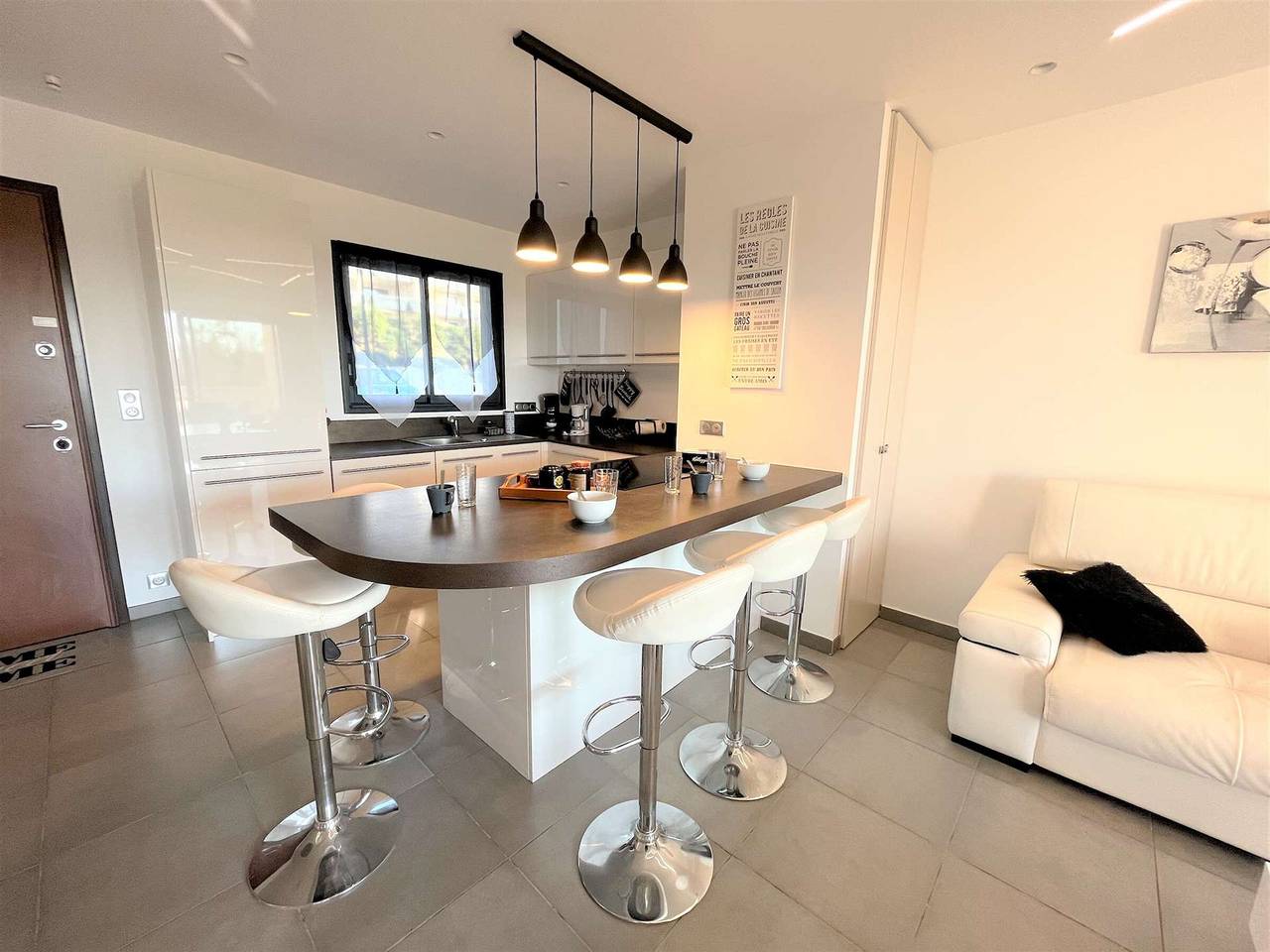 Apartamento entero, Apartamento 2 habitaciones con terraza, aire acondicionado, aparcamiento, Wifi - Porticcio in Grosseto-Prugna, Region de Ajaccio