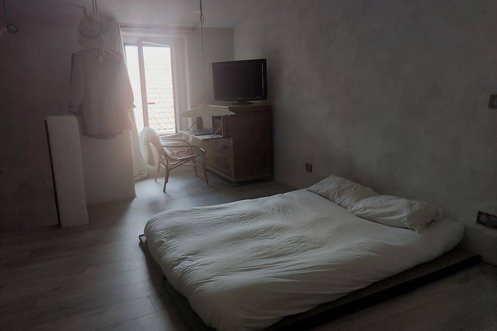 Appartement entier, Appartement Feng Shui · matériaux naturels · proche Marciac in Maubourguet, Hautes-Pyrénées