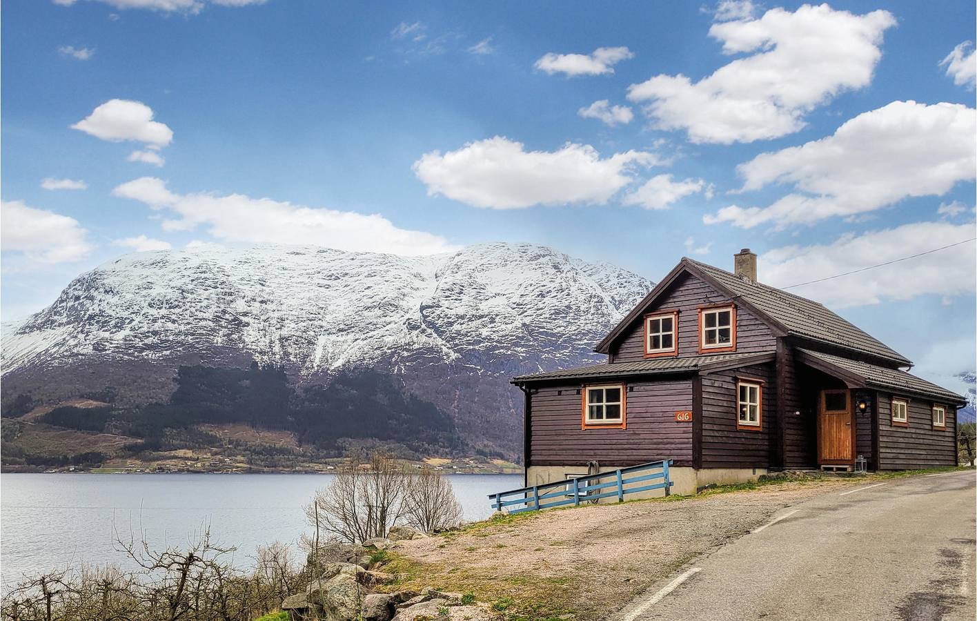 Ferienhaus für 7 Personen mit Terrasse in Djønno, Ullensvang herad