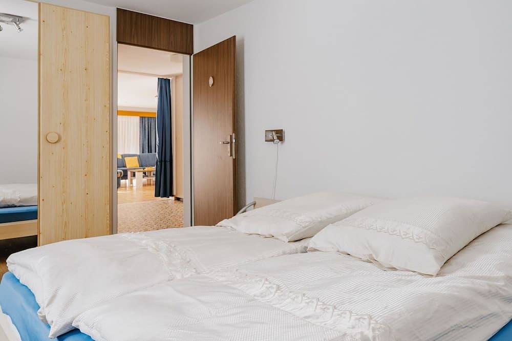 Ganze Wohnung, Angenehme Wohnung für 4 Leute mit  W-Lan, Tv, Balkon und Haustiere erlaubt in Fieschertal, Aletsch Arena