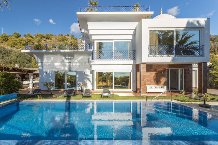 Villa für 10 Personen, mit Garten - 1