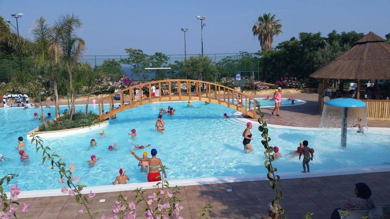 Villaggio Marinella Direttamente sul mare in Isola di Capo Rizzuto, Provincia di Crotone