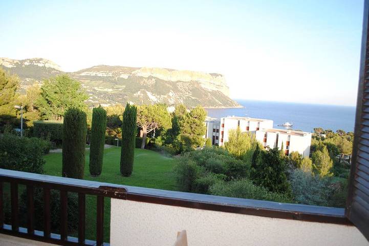 Appartement de vacances pour 3 personnes, avec jardin ainsi que balcon et piscine à Cassis