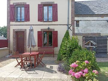 Gîte pour 4 personnes, avec jardin et terrasse à Soligny-la-Trappe