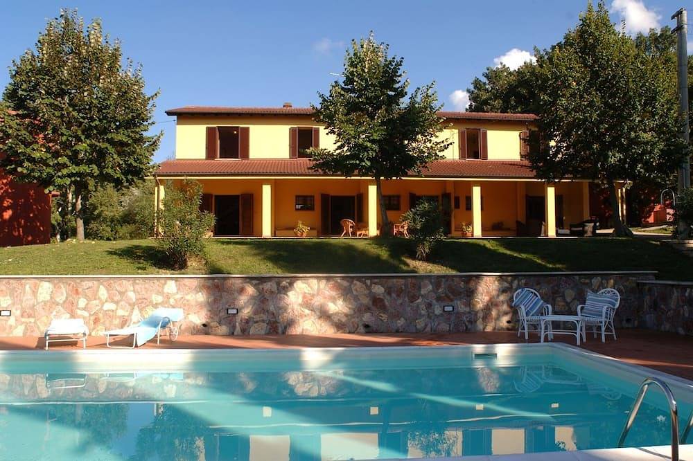 Villa Umbria: Piscina privata, 16 posti, Ristrutturata 2025, Roma e Orvieto a 1h in Stroncone, Provincia di Terni