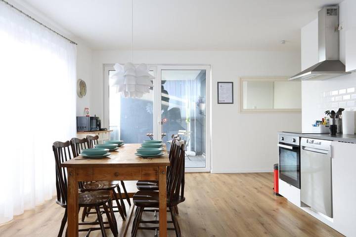 Ferienwohnung für 6 Personen, mit Balkon und Terrasse am Phantasialand