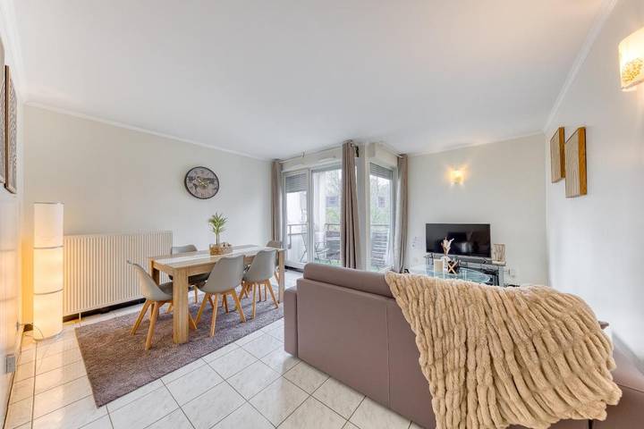 Gîte pour 4 personnes, avec balcon et vue à Orly (Île de France)