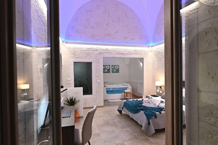Entire apartment, Laurel Suite in Fasano, Salento
