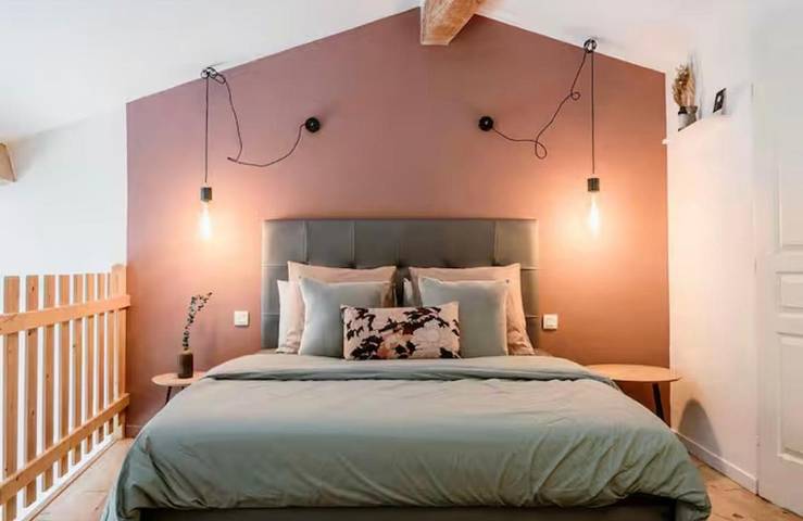 Location de vacances pour 6 personnes, avec vue ainsi que jardin et piscine, animaux acceptés à Graulhet - 2